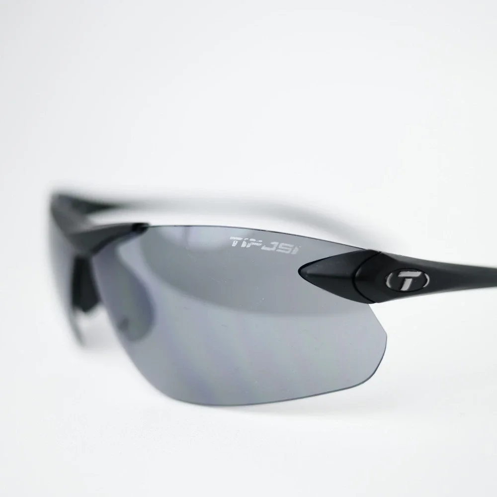 Tifosi Sport Wrap Sunglasses 7470 Matte Black Frames‎ Replacement RX Ready Flaws